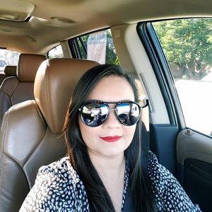 Meet your Posher, Mayra